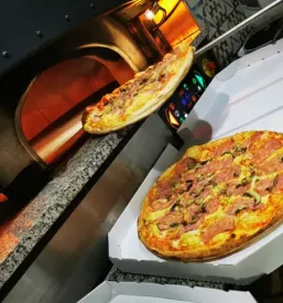 Dobra picerija in restavracija lasko