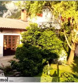 Ugodni leseni stopniščni ročaji v Sloveniji