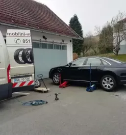Menjava gum na terenu stajerska