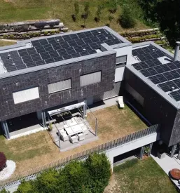 Soncne elektrarne na kljuc samooskrba
