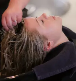 Dober frizerski salon ljubljana center