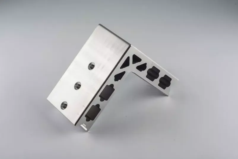 Ugodna CNC obdelava kovin Slovenija