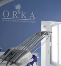 Zobni implantati ptuj