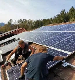 Ugodna izgradnja soncne elektrarne na kljuc slovenija