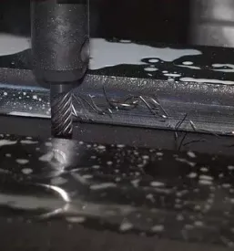 Ugodno struženje CNC kovin