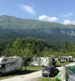 Kamp za šotore in avtodome Goriška