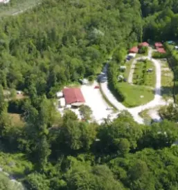 Ugoden avtokamp goriska