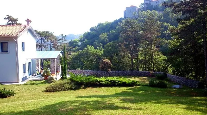 Najem apartmaja v kraju Branik