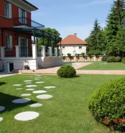 Urejanje dvorisc osrednja slovenija
