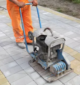 Ugodni izkopi in odvoz gradbenega materiala dolenjska
