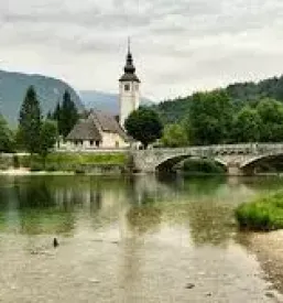 Ugoden turistični vodič Gorenjska