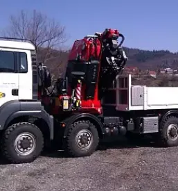 Dvigovanje z avtodvigali Ljubljana