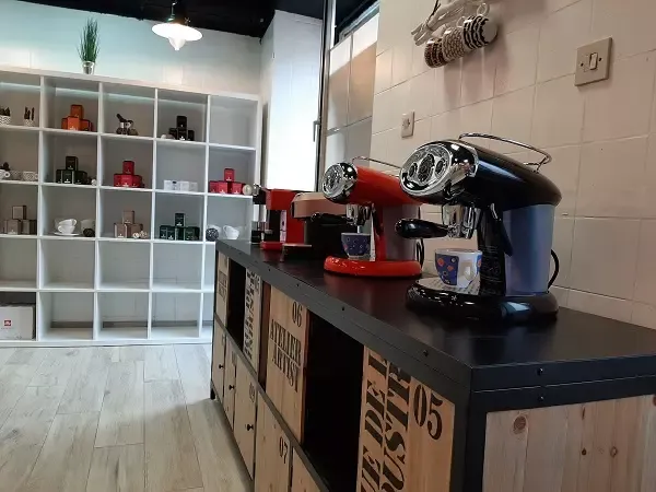 Trgovina s kavo Ilirska Bistrica 