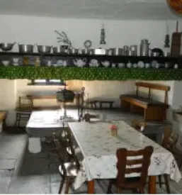 Prostor za zaključene družbe Obala, Primorska