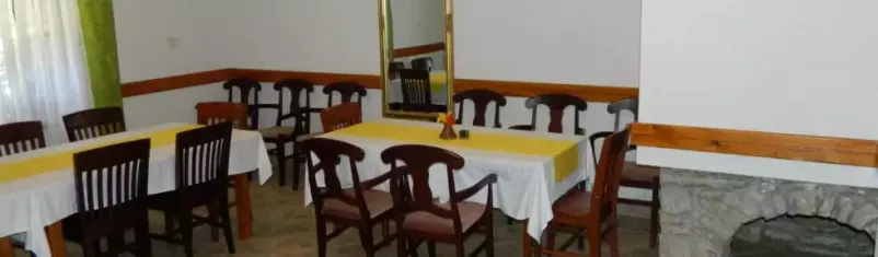 Prostor za zaključene družbe Obala, Primorska