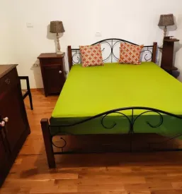 Ugoden apartma za oseb pliskovica