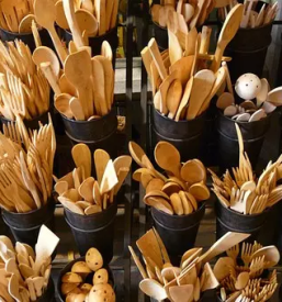 Wooden kitchen utensils Europe