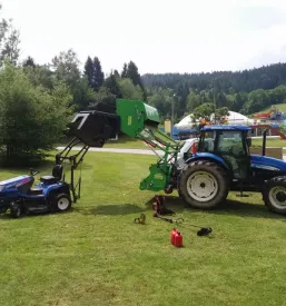 Urejanje okolice in suhomontažna dela Ravne na Koroškem, Koroška