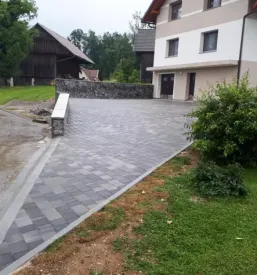 Zunanje ureditve Ribnica, Dolenjska
