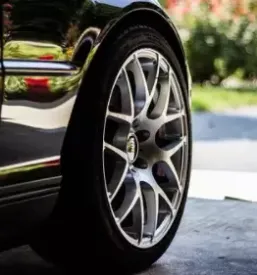 Popravilo in vzdrzevanje motornih vozil gorenjska