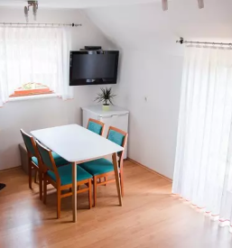 Druzinski apartma bela krajina