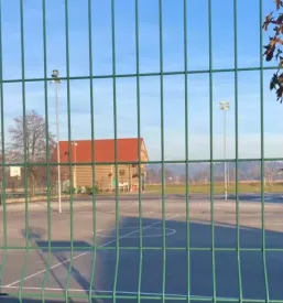 Ugodna rezervacija igrisc za odbojko na mivki in tenis ljubljana