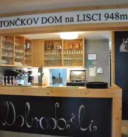 Tončkov dom na Lisci
