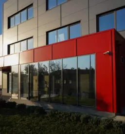 Kakovostno vodenje projektov projektiranje in gradbeni nadzor