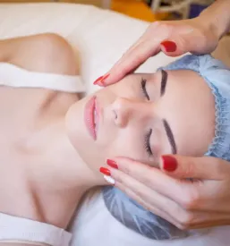 Dober kozmeticni salon fram
