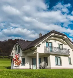 Kvalitetna PVC in ALU okna Slovenija - RAJMAX d.o.o.