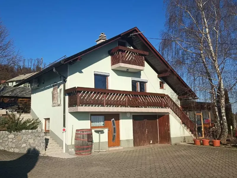 Najem zidanice, apartmaja Šentjanž, Dolenjska