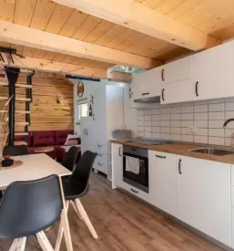 lavender lodge bled