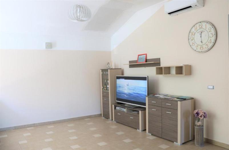 ugoden najem apartmaja 