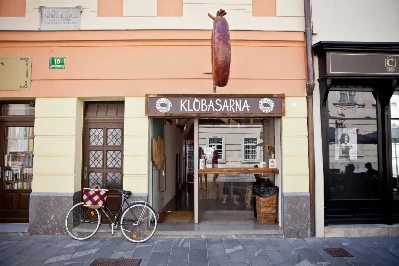 Prava kranjska klobasa Ljubljana