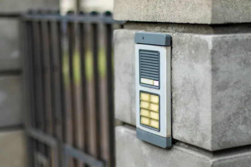 montaža alarma