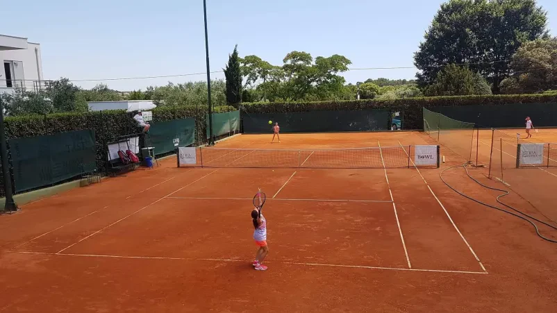 Rekreacijski in tekmovalni tenis Medvode
