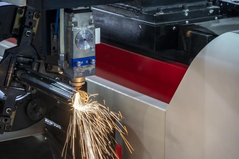 Günstige CNC-Metallbearbeitung und Schweißen Deutschland