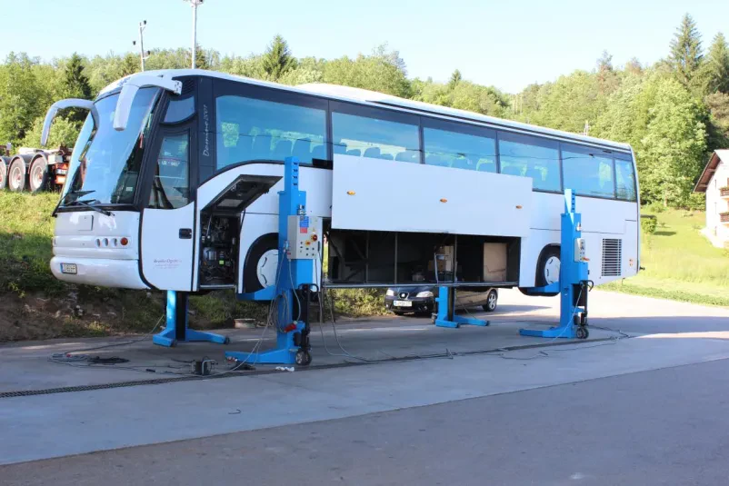 Poceni servis kamionskih vozil Slovenija in Evropa