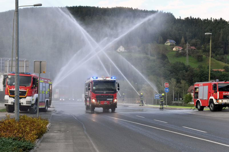 Poklicni gasilci Ravne na Koroškem