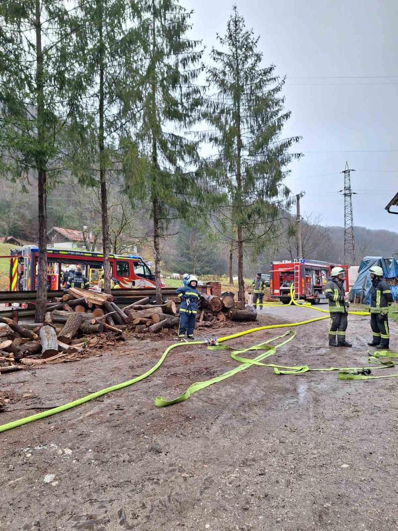 Pomoč gasilcev Vače, Litija