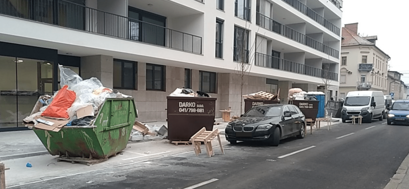 Za naročilo zabojnikov Ljubljana, okolica in Osrednja Slovenija priporočata DARKO d.o.o.