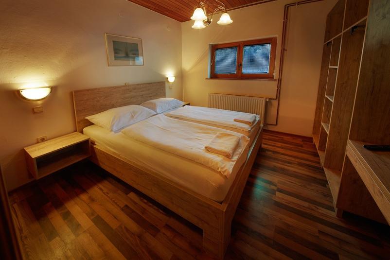 Apartmaji in sobe Tina Kranjska Gora