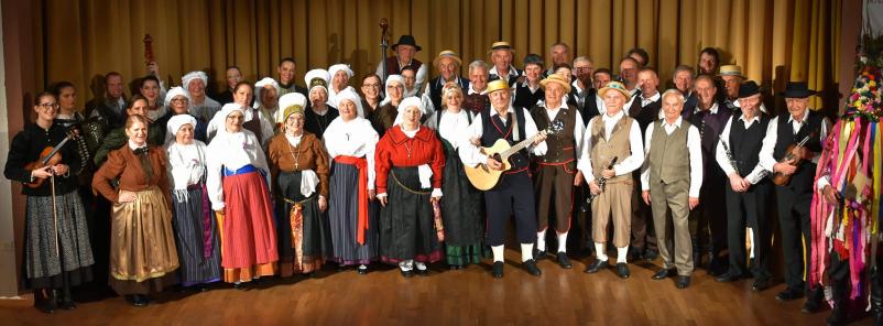 Folklorna skupina Rožmarin Ljubljana, okolica