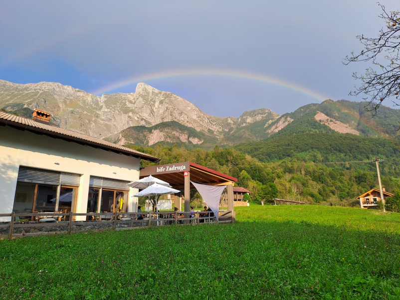 Okrepčevalnica in bar Kobarid