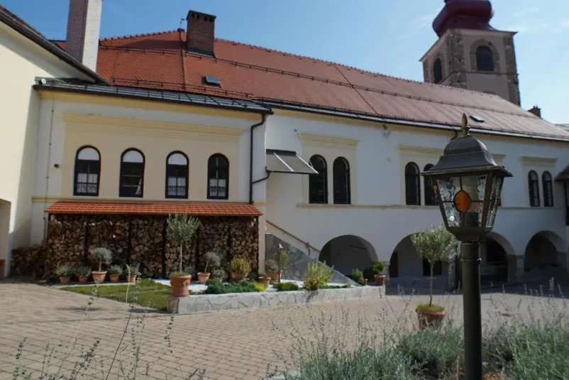 Ugodna oddaja apartmajev na Ptuju