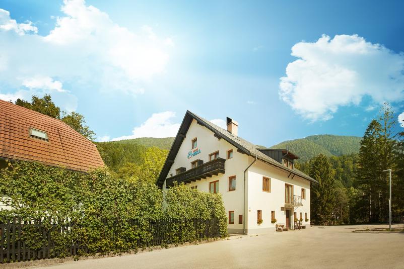 Youth hostel Nika Kranjska Gora