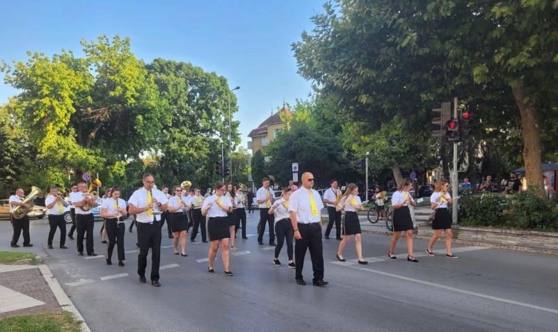 Nastop pihalnega orkestra Loče, Brežice