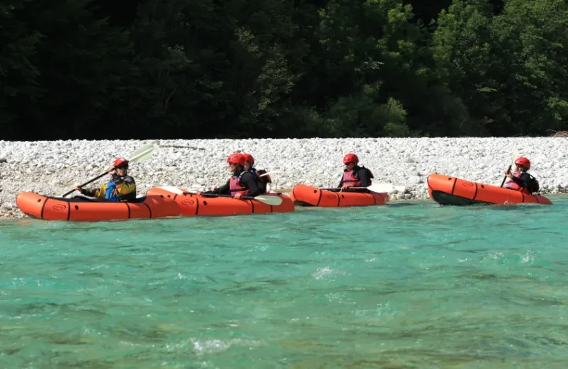 Ugoden packrafting na Soči