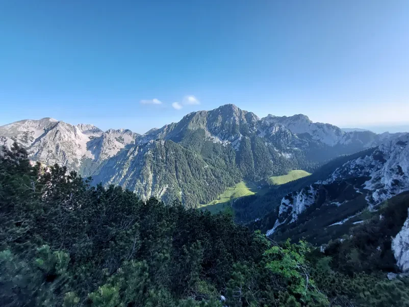 Dom pri izviru Završnice