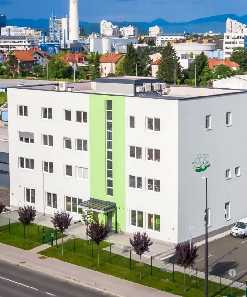Aktivno usposabljanje in zaposlovanje invalidov Slovenija